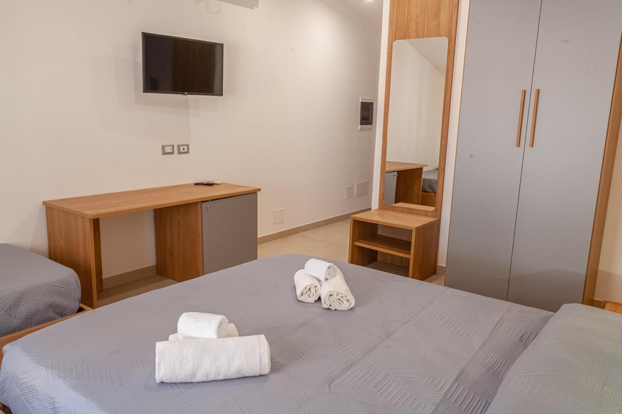 Isgro Rooms Марсала Екстер'єр фото