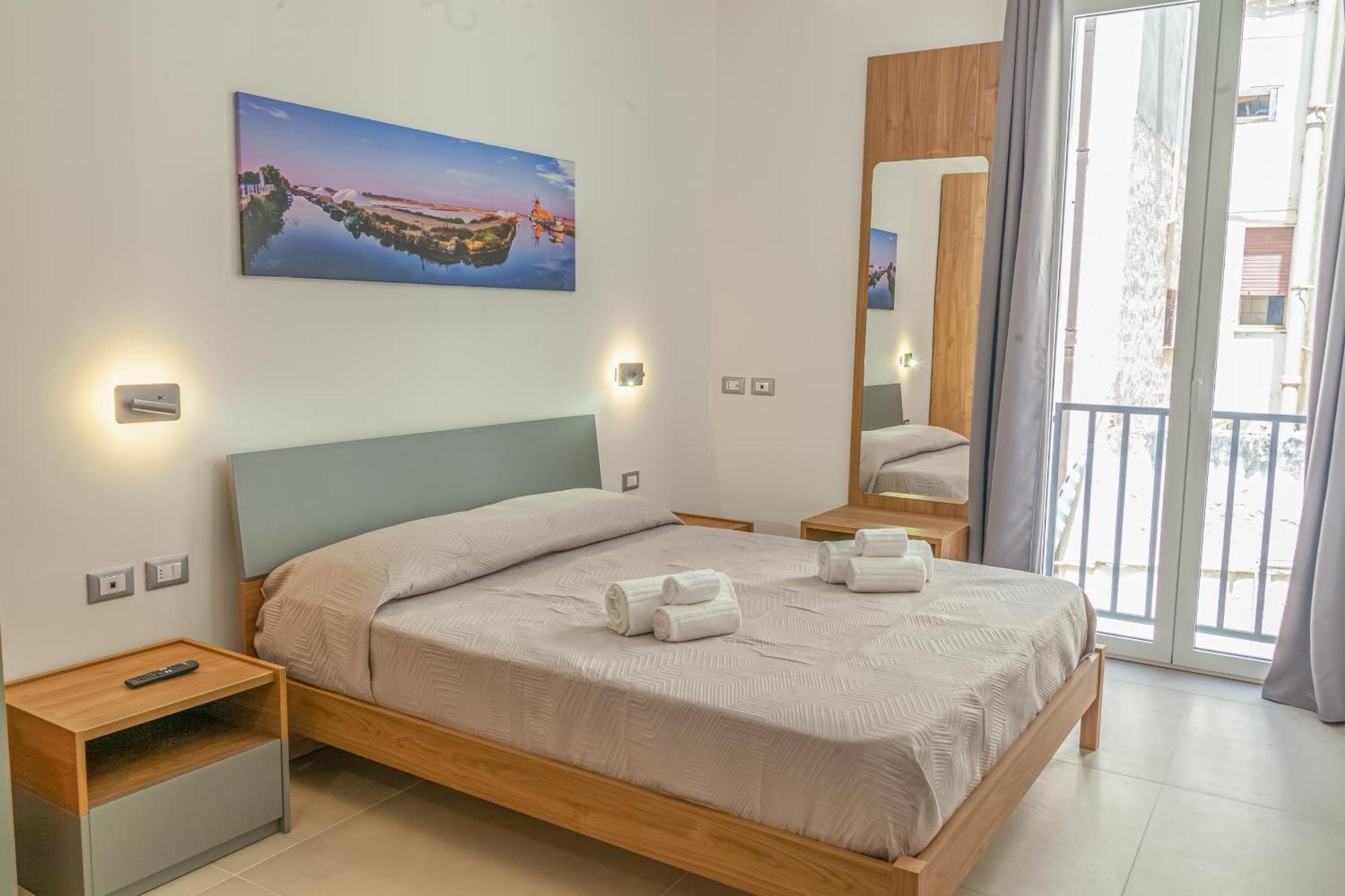 Isgro Rooms Марсала Екстер'єр фото