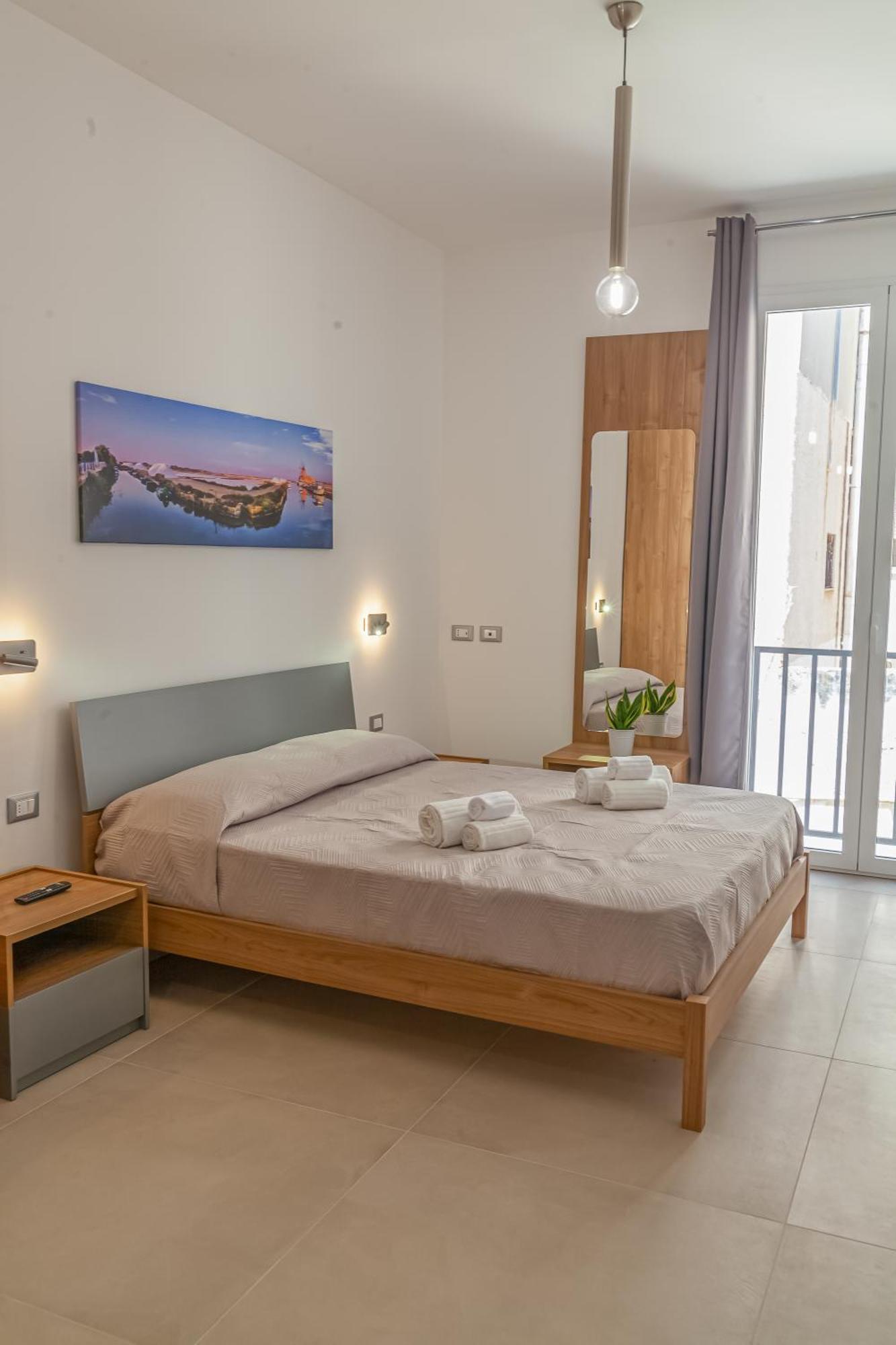 Isgro Rooms Марсала Екстер'єр фото