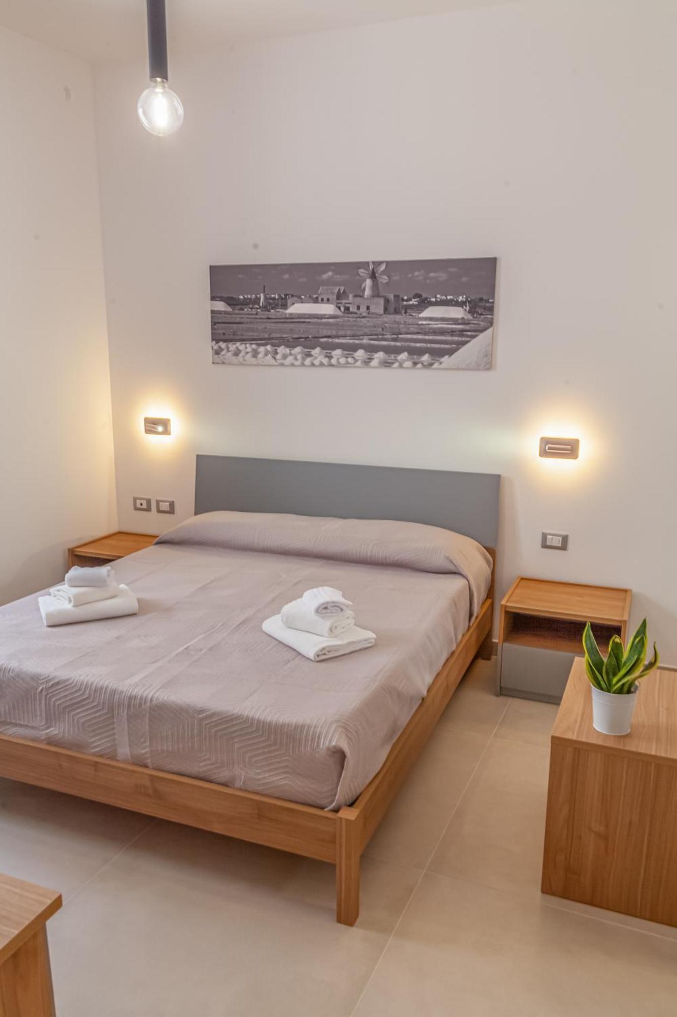 Isgro Rooms Марсала Екстер'єр фото