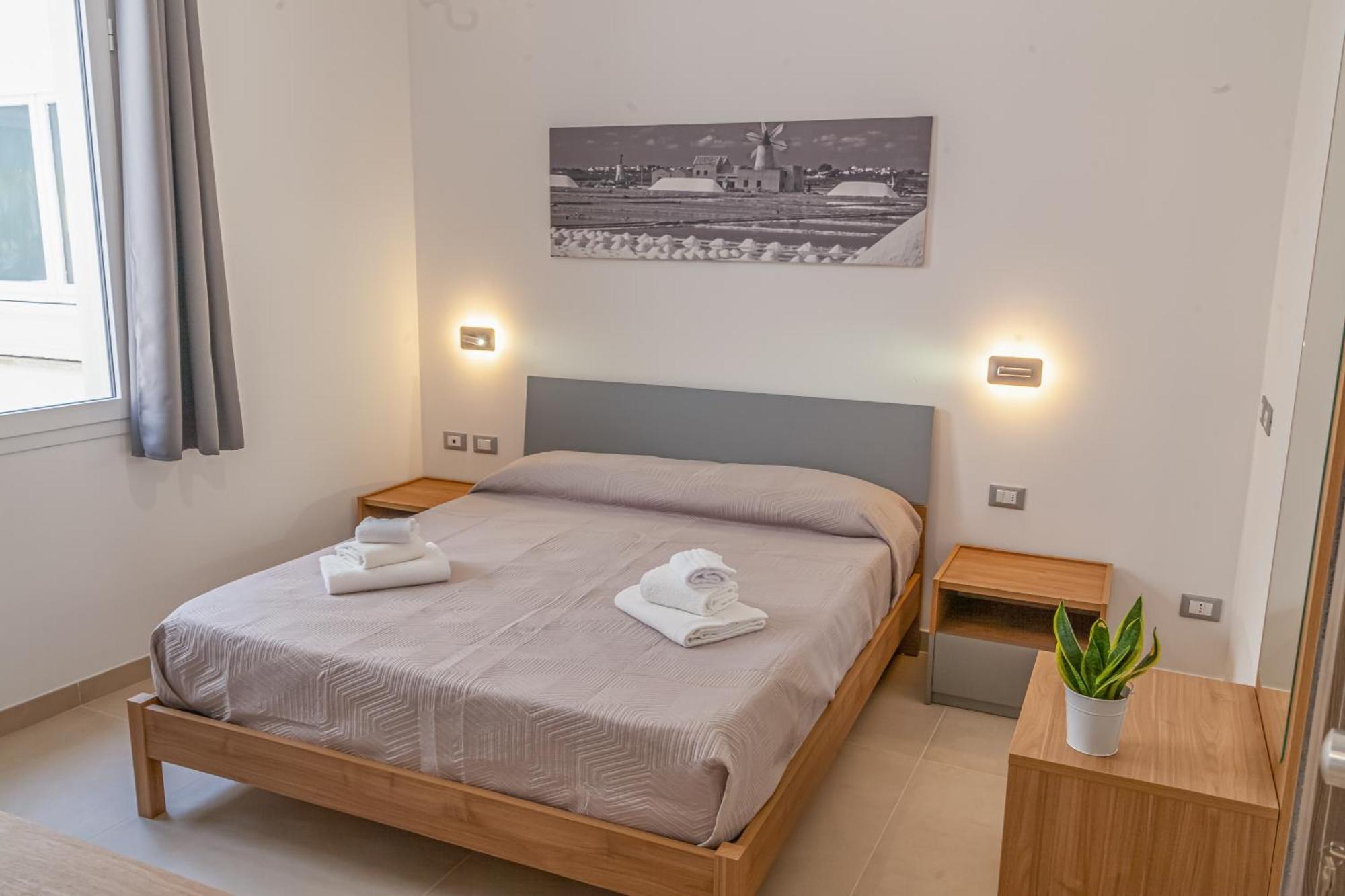 Isgro Rooms Марсала Екстер'єр фото